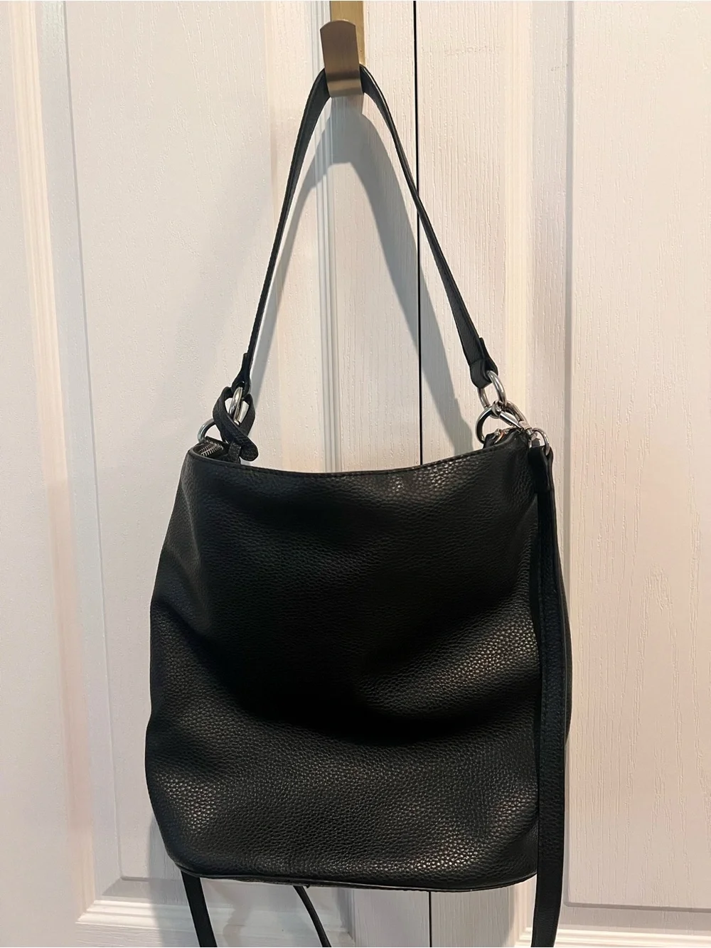 GUESS Black Pebbled Leather Hobo Shoulder Bag with Silver Hardware - Picture 7 of 17